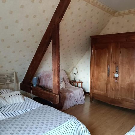 Maison D'Hotes Les Vallees Saint-Quentin-sur-le-Homme Eksteriør billede